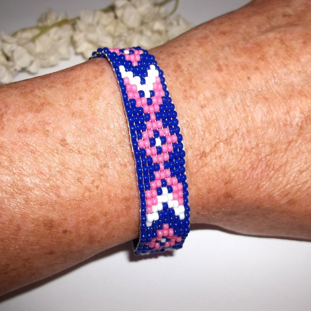 Bracelet Southwestern Style Blue Pink White Fashion Jewelry Gift Idea Woman A755